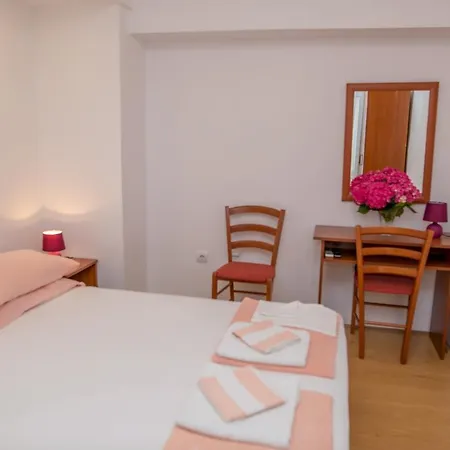 Apartman Zenta Petrovac Exterior photo