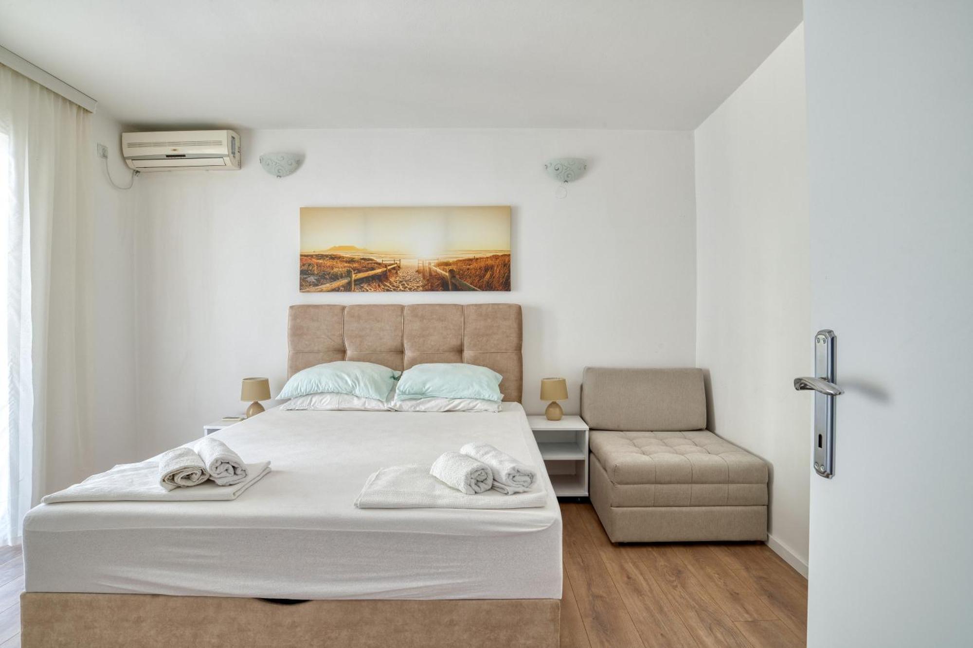 Appartement Zenta *